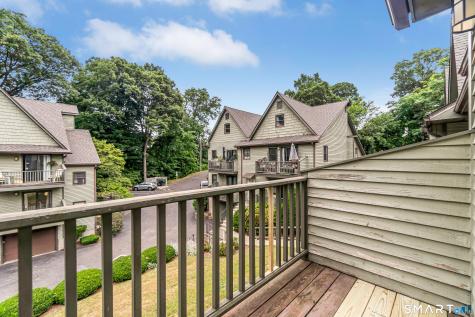 462 Glendale Avenue Bridgeport CT 06606