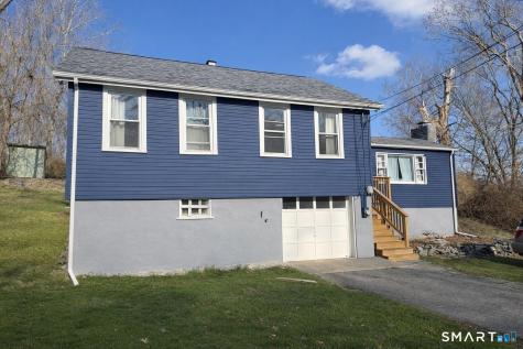 226 Pumpkin Hill Road Groton CT 06355