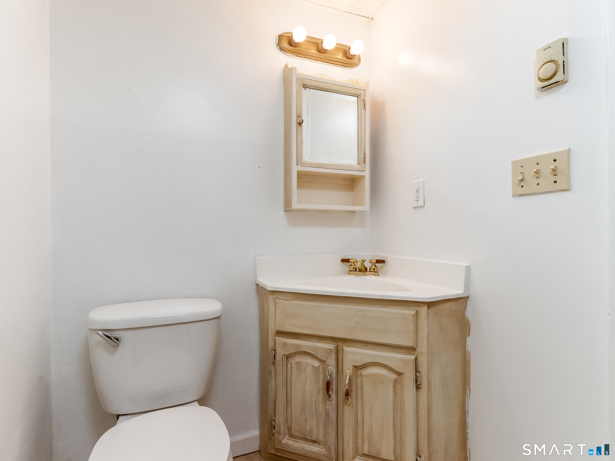 97 Brussels Avenue Wethersfield CT 06109