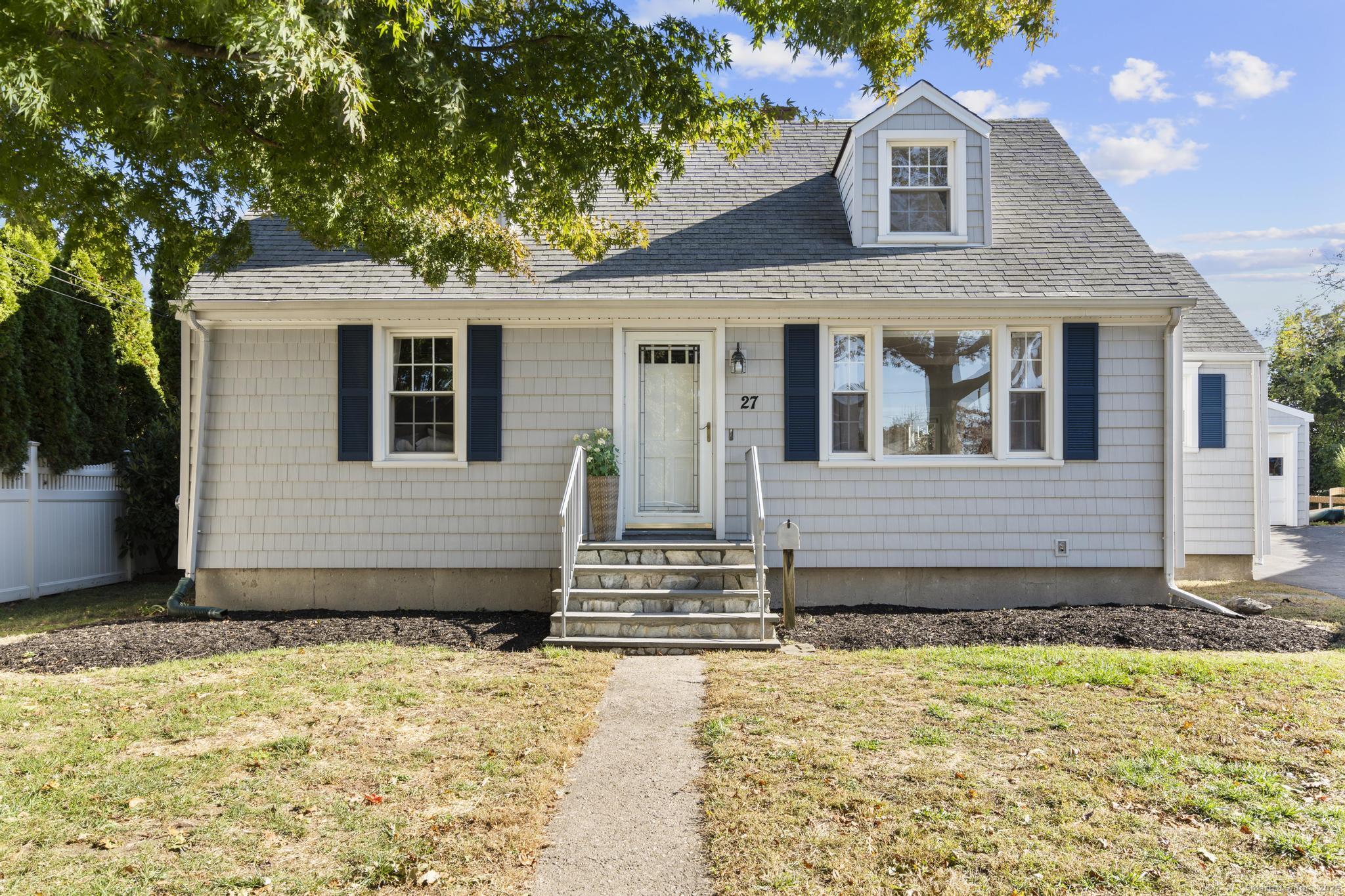 27 Reef Court Fairfield CT 06824