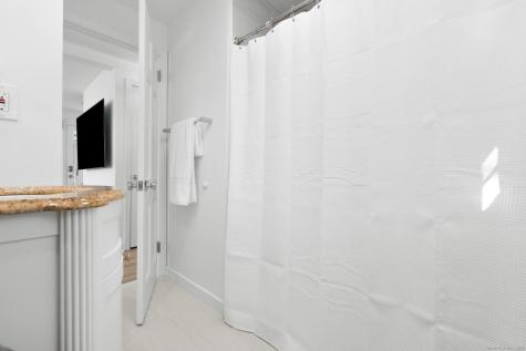 27 Reef Court Fairfield CT 06824