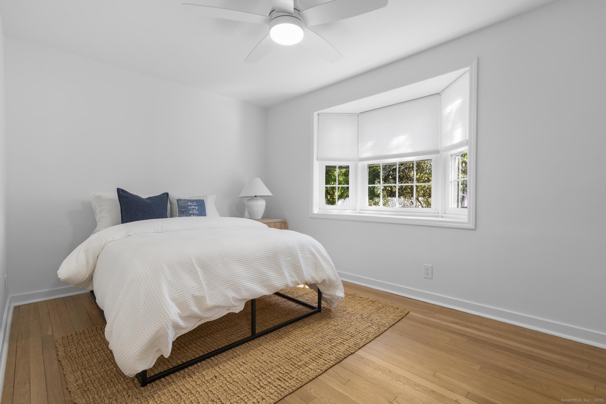 27 Reef Court Fairfield CT 06824