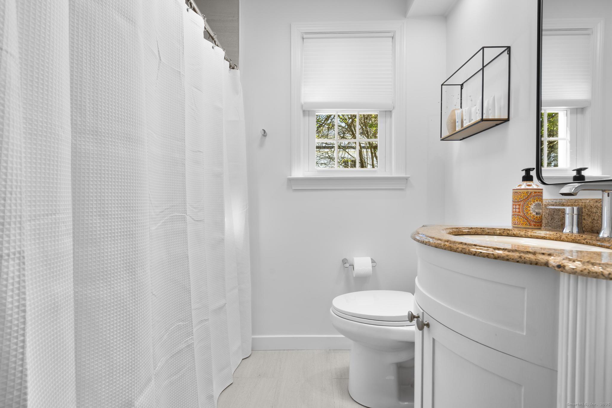 27 Reef Court Fairfield CT 06824