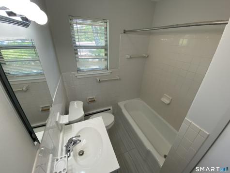 15 Elizabeth Street West Haven CT 06516