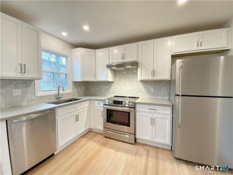 56 Taylor Place Fairfield CT 06890