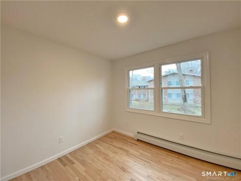 56 Taylor Place Fairfield CT 06890