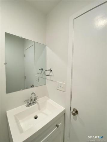 56 Taylor Place Fairfield CT 06890