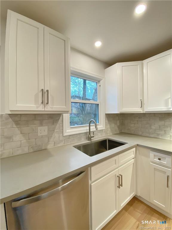 56 Taylor Place Fairfield CT 06890