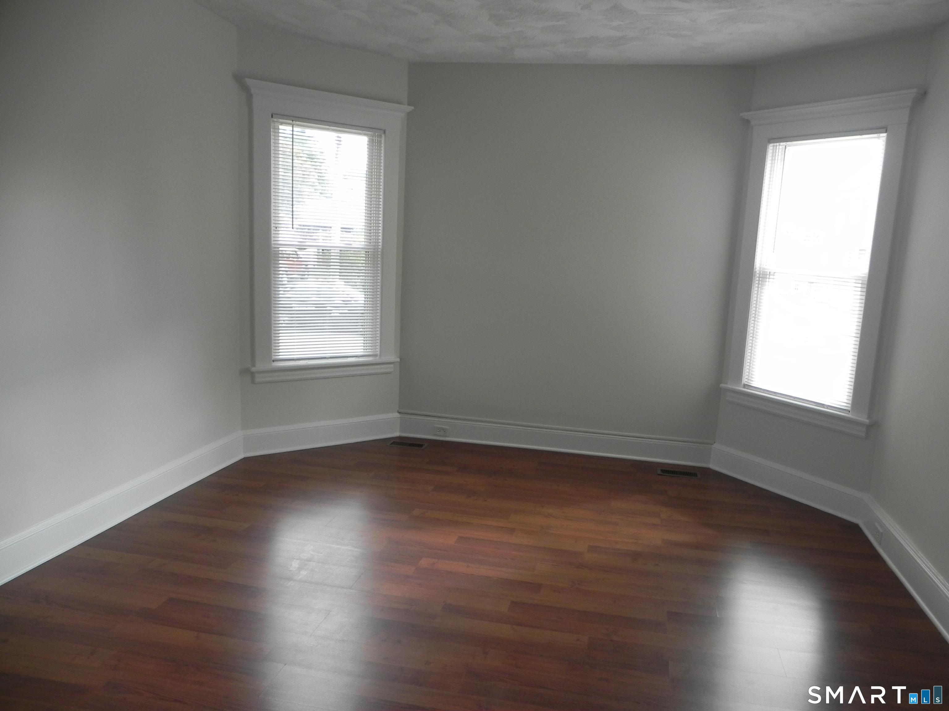 21 Edlie Avenue Norwalk CT 06855