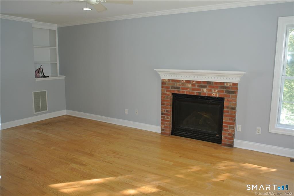 1260 Cutspring Road Stratford CT 06614