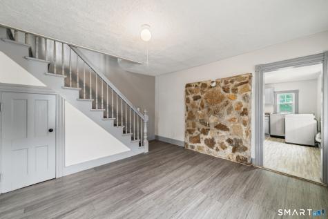 66 Pearl Street Seymour CT 06483