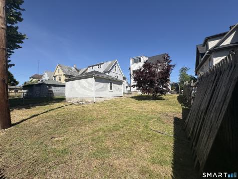 231 Goddard Avenue Bridgeport CT 06610