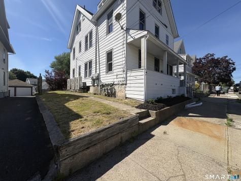 231 Goddard Avenue Bridgeport CT 06610