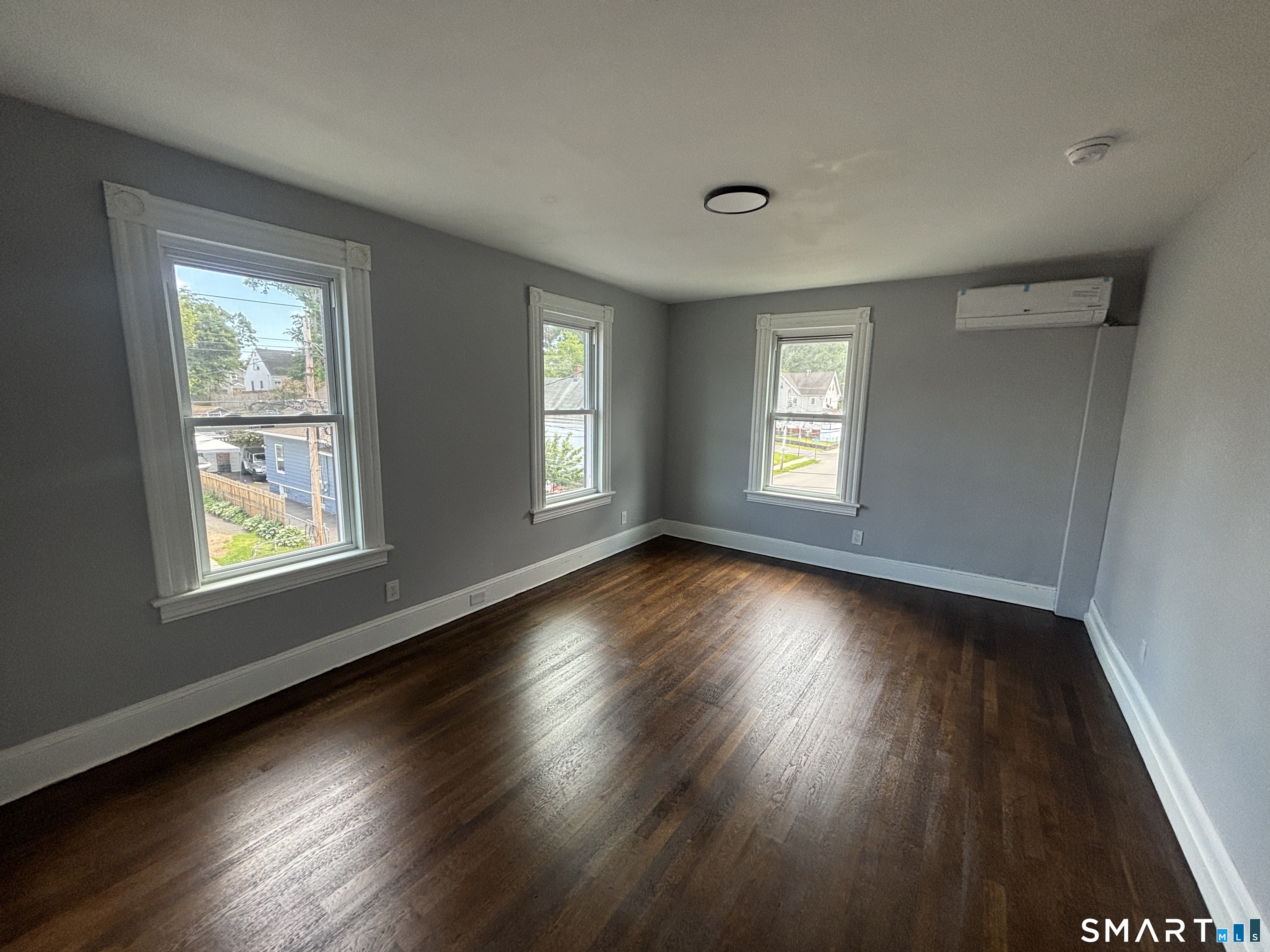 231 Goddard Avenue Bridgeport CT 06610