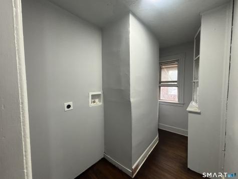 231 Goddard Avenue Bridgeport CT 06610