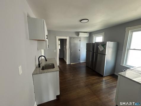 231 Goddard Avenue Bridgeport CT 06610