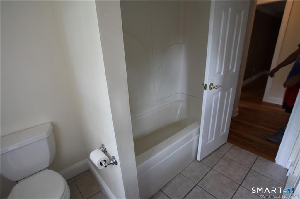 6 Cherry Lane Brookfield CT 06804