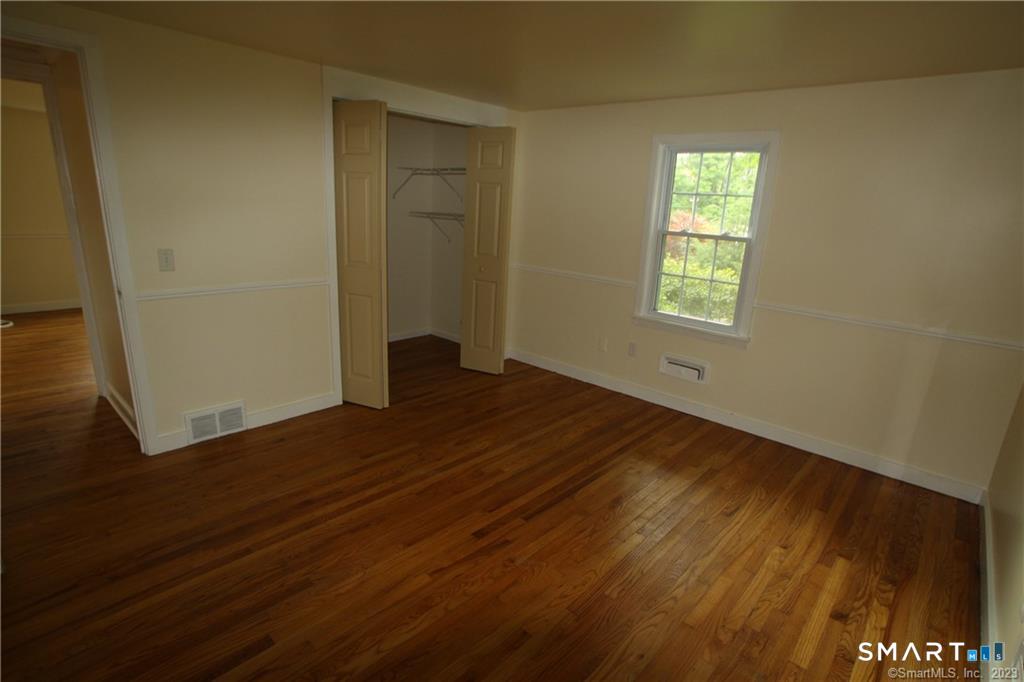 6 Cherry Lane Brookfield CT 06804