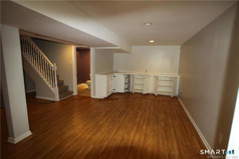 6 Cherry Lane Brookfield CT 06804