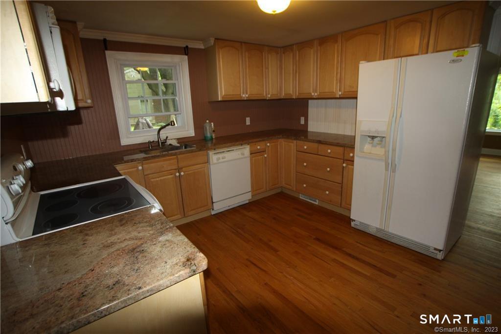 6 Cherry Lane Brookfield CT 06804
