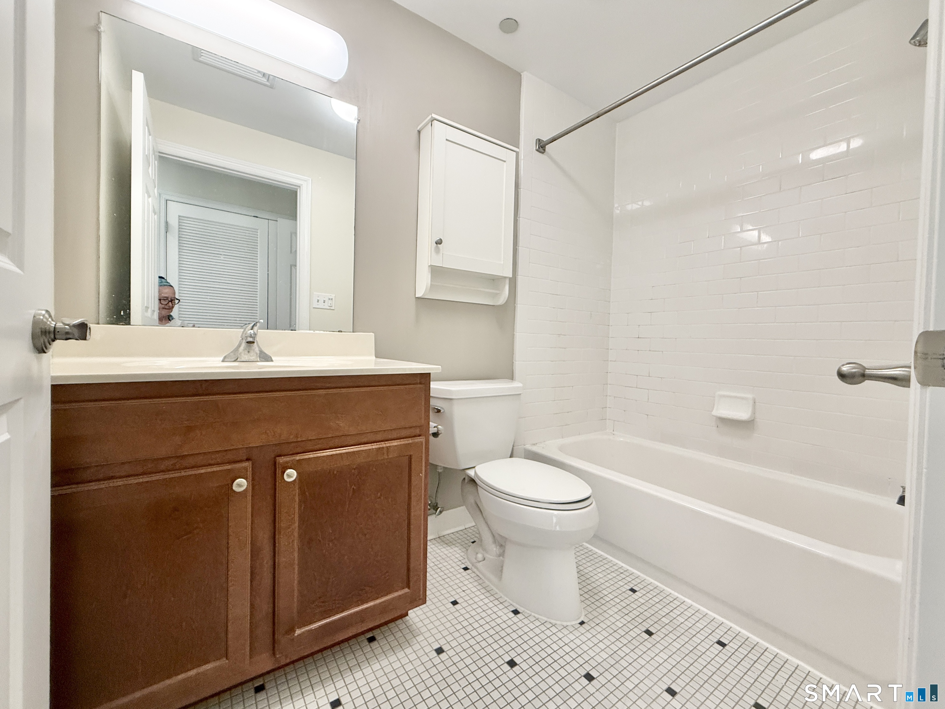 7 Birch Drive Stamford CT 06902