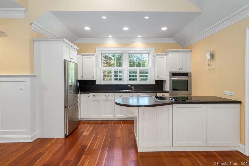 530 Flax Hill Road Norwalk CT 06854