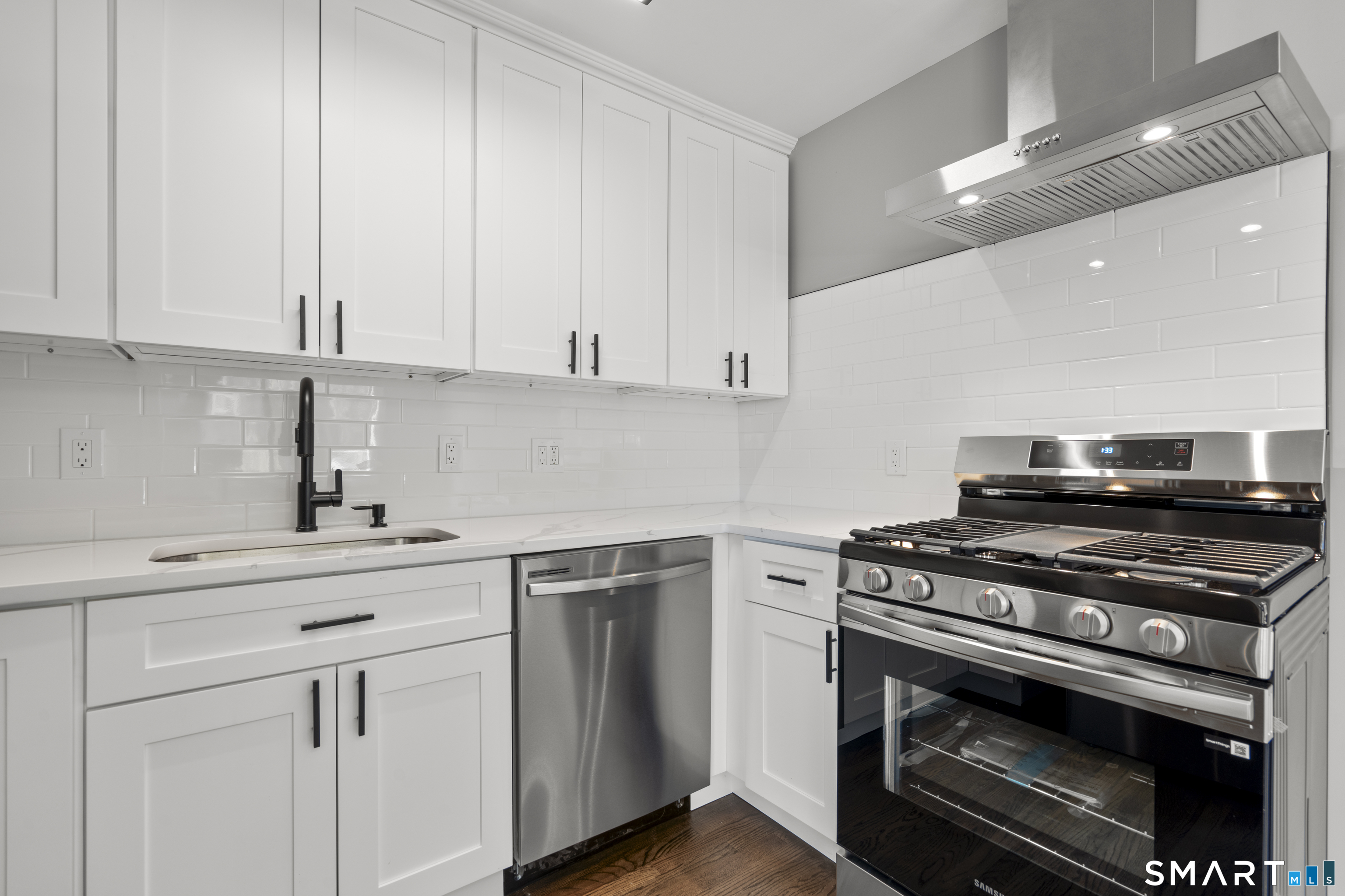 105 Richmond Hill Avenue Stamford CT 06902