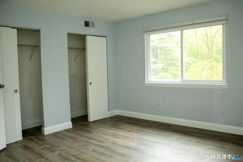 10 Georgetown Drive Enfield CT 06082