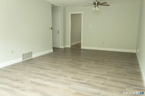 10 Georgetown Drive Enfield CT 06082
