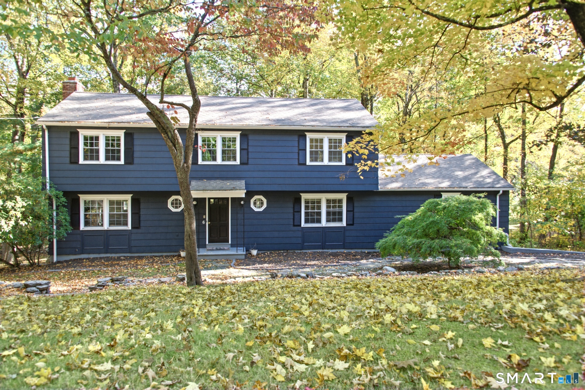 6 Redcoat Lane Trumbull CT 06611