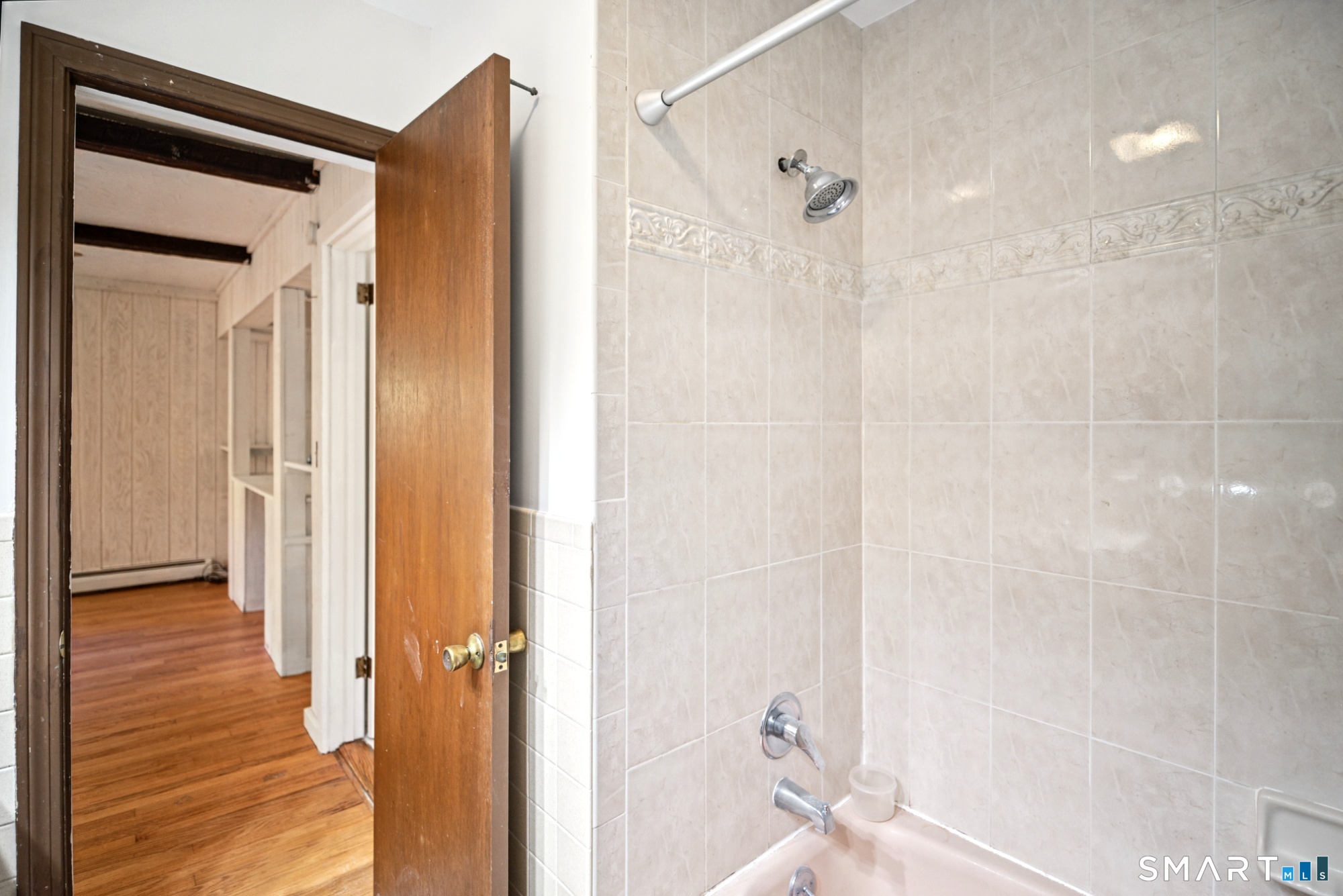 6 Redcoat Lane Trumbull CT 06611