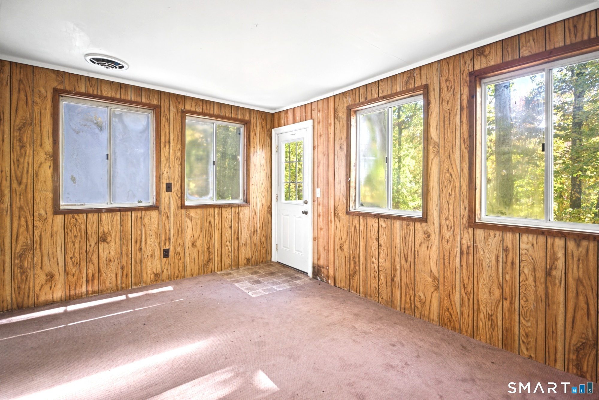 6 Redcoat Lane Trumbull CT 06611