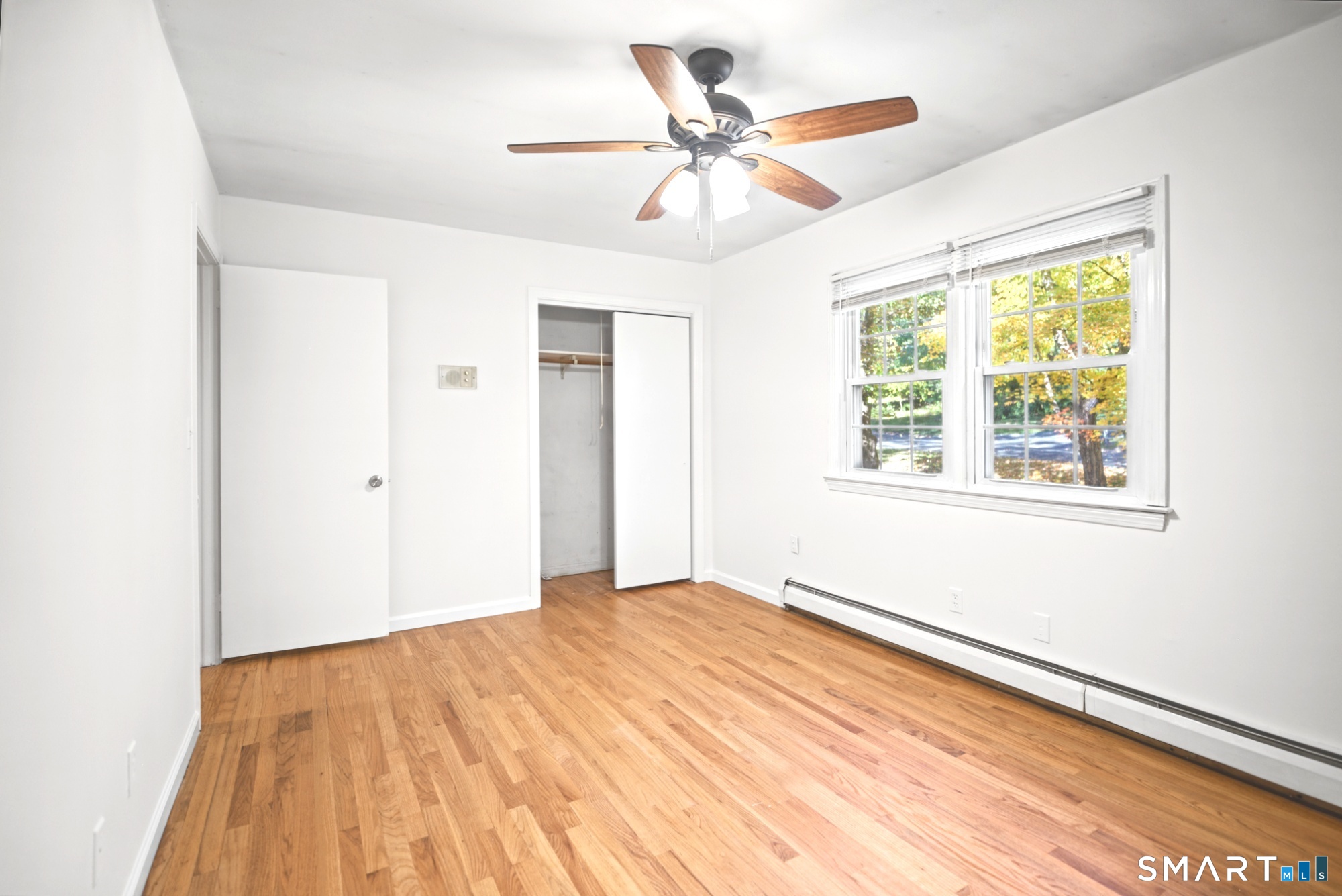 6 Redcoat Lane Trumbull CT 06611