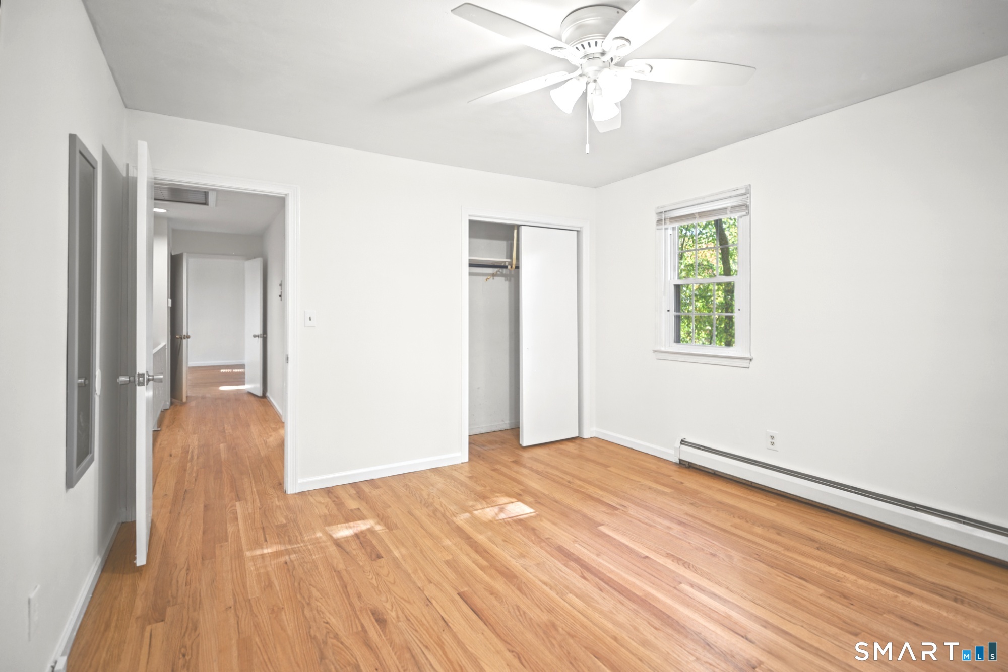 6 Redcoat Lane Trumbull CT 06611