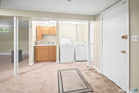 6 Redcoat Lane Trumbull CT 06611