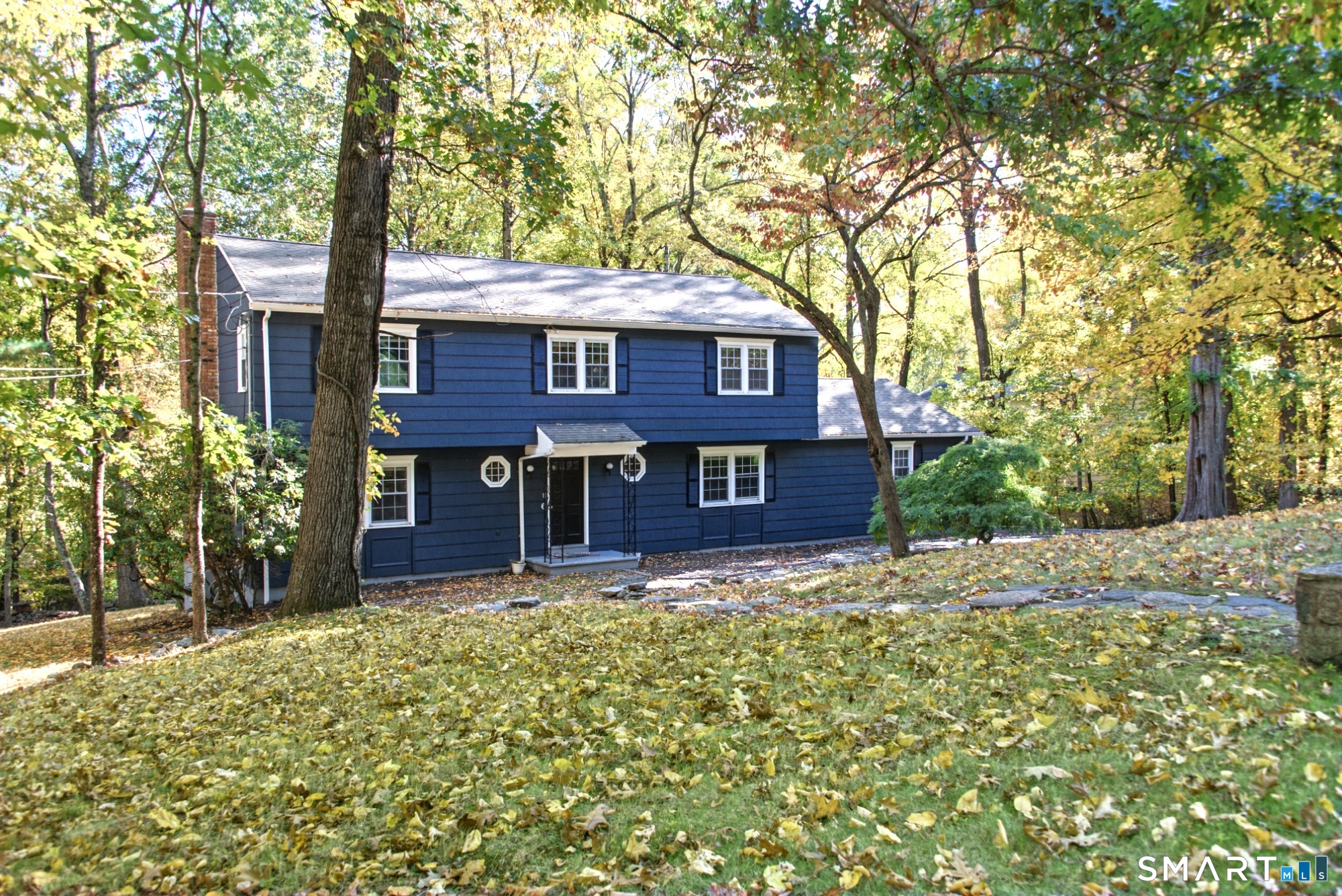 6 Redcoat Lane Trumbull CT 06611