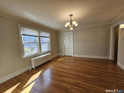 1093 Farmington Avenue West Hartford CT 06107