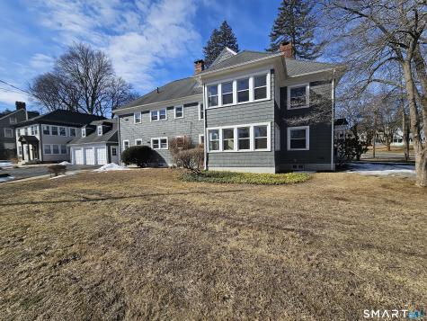 1093 Farmington Avenue West Hartford CT 06107