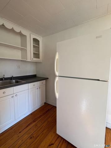 10 High Street Deep River CT 06417