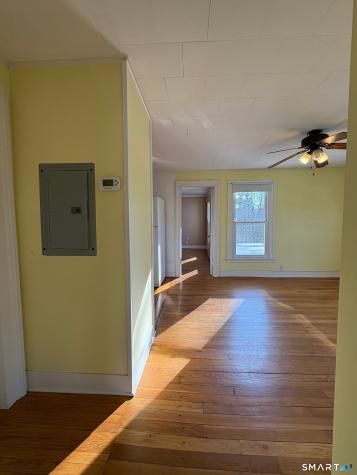 10 High Street Deep River CT 06417