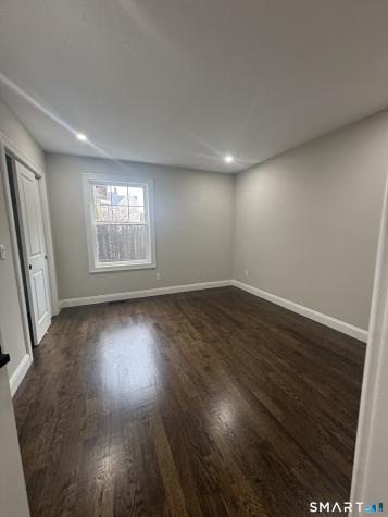 279 Harriet Street Bridgeport CT 06608