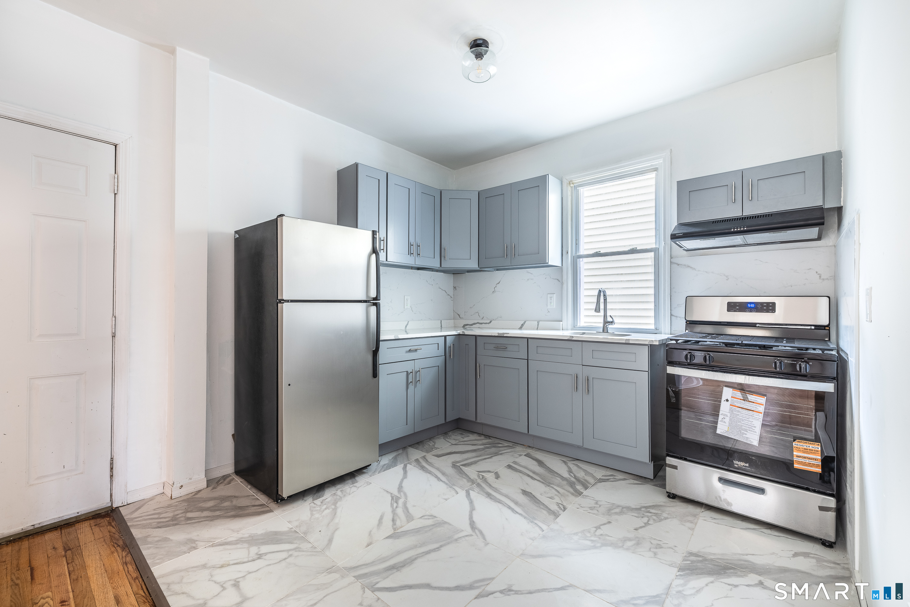 1254 Pembroke Street Bridgeport CT 06608