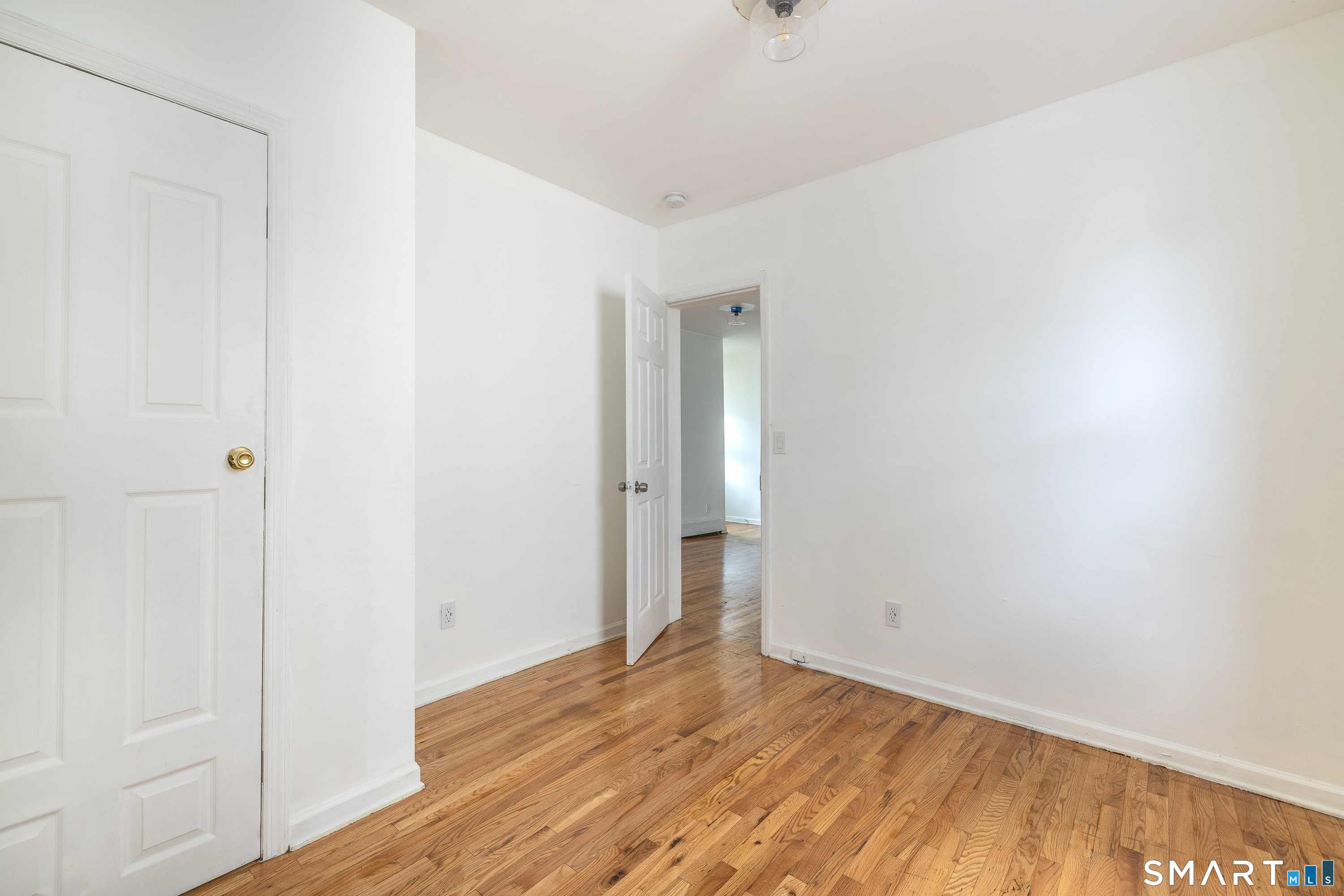 1254 Pembroke Street Bridgeport CT 06608