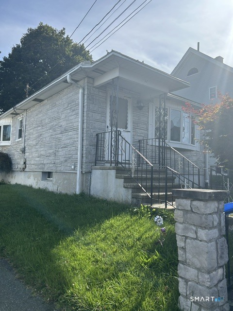 57 Avon Avenue Waterbury CT 06708