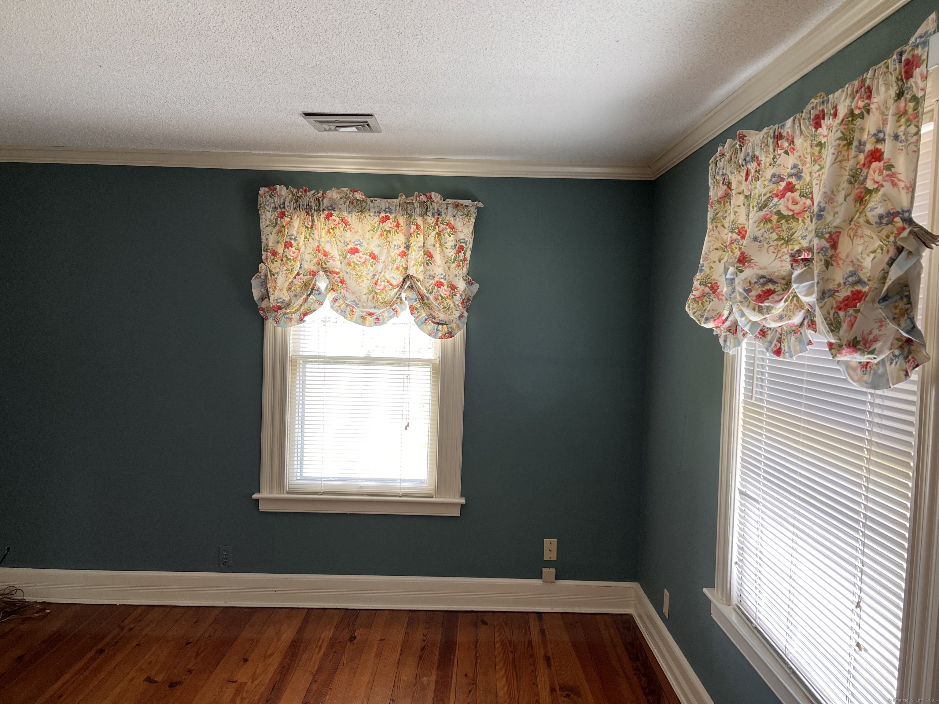 48 Pratt Street Glastonbury CT 06033