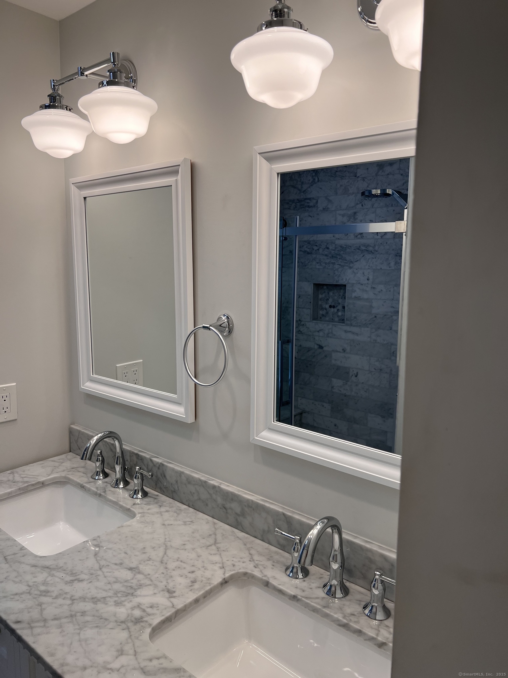 48 Pratt Street Glastonbury CT 06033