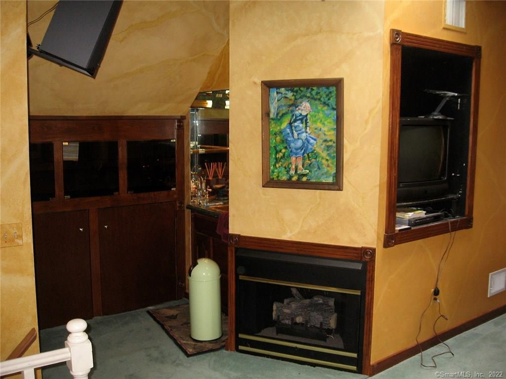 48 Pratt Street Glastonbury CT 06033