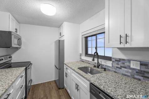 42 North Main Street West Hartford CT 06107