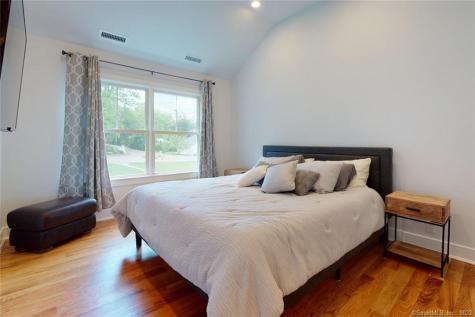 21 Anthony Lane Darien CT 06820