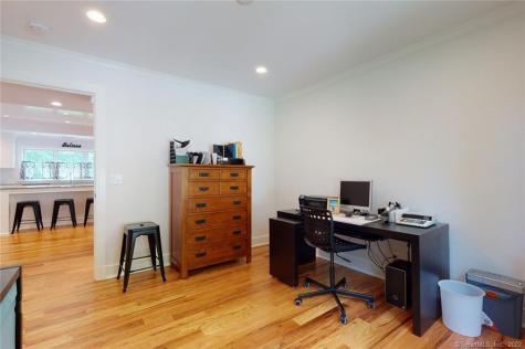 21 Anthony Lane Darien CT 06820